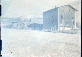 5 db üvegnegatív vegyes felvételekkel (kirándulási képek, csoportkép, stb.), 12x9 cm