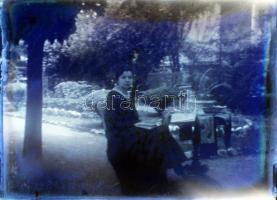 5 db üvegnegatív vegyes felvételekkel (kirándulási képek, életképek), 12x9 cm