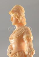 cca 1800-1820 Elegáns hölgy - faragott csont szobor, fa talapzaton, keze sérült, m: 17,5 cm