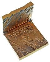 1970 k. "TSZKER" egymásba simuló dupla bronz emlékplakett (106x108x26mm) T:XF