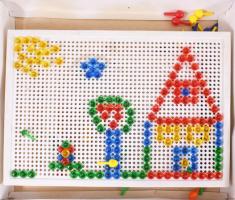 Gyönygfűző és kirakó, gyártja: Műtex, eredeti dobozában