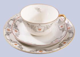 Johann Haviland egyszemélyes reggeliző szett, csésze alátéttel és desszertes tányér. Jelzés nélkül, minimális kopással, d: 18 cm