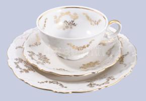 Bavaria aranymintás egyszemélyes reggeliző szett, csésze alátéttel és desszertes tányér. Jelzés nélkül, hibátlan, d: 18,5 cm