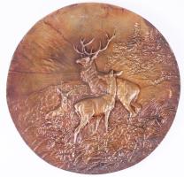 Szarvasmintás bronzírozott fali dísztál, d: 32,5 cm