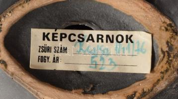 Tóth Valéria (1943- ): Szomorkodó. Festett kerámia, képcsarnok címkével, jelzett, hibátlan, m: 19 cm