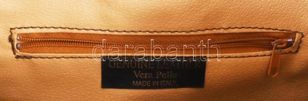 Vera Pelle bordó bőr táska, 30x36 cm