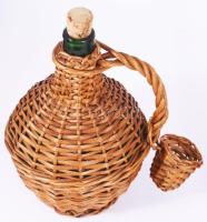 3 darab fonott üveg, m: 24 cm alatt