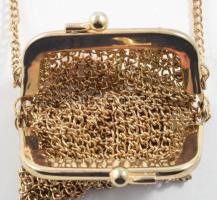 Aranyszínű nyaklánc pénztárca medállal