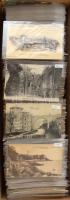 FRANCIAORSZÁG - Kb. 1100 db főleg RÉGI város képeslap dobozban, vegyes minőségben / FRANCE - Cca. 1100 mainly pre-1945 French town postcards in a box, in mixed quality
