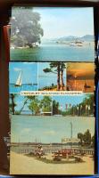 BALATON - Kb. 550 db MODERN magyarországi város képeslap dobozban / Cca. 550 modern Hungarian town postcards in a box
