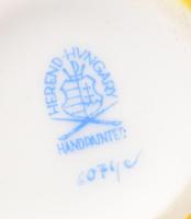 Herendi citrom alakú fedeles edény rózsabimbó fogóval, jelzett, teteje ragasztott, m: 11 cm