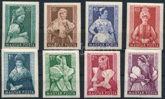 1953 Népviseletek I. vágott sor luxus minőségben (30.000)
