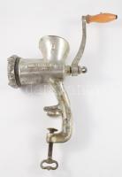 Húsdaráló, jelzett gyártmány, nagy méret 25 cm