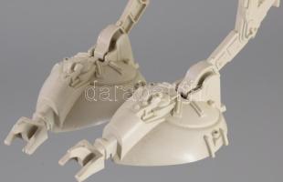 1982 Scout Walker figura, jelzett, hiánnyal, m: 27 cm