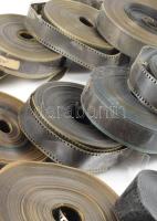 ca 1930-1940 16 tekercs film: játékfilmek magyar és angol címek. A látszólagos ellenfél, stb