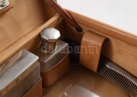 Marhabőr utazó nesszeszer. 35x25 cm