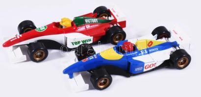 2 darab Transformers F1 versenyautó figura