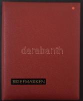 Vegyes külföldi bélyegek és levelek 8 db klf méretű berakóban, dossziéban, benne sok olasz, osztrák,...