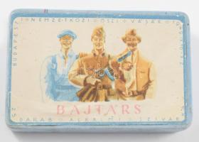 Bajtárs cigaretta fém doboz + japán lakkozott fa doboz kopásokkal 17 x 13 cm