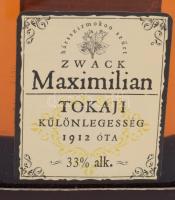 Zwack Maximilian tokaji likőr, 33%, bontatlan, karton dísztokban