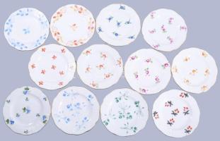 Herendi 12 darabos süteményes tányér szett, mind különböző mintával, jelzett, egyik repedt, d: 12,5 cm