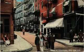New York, Scene in Chinatown, Pell Street, Cigars, shops (EK)