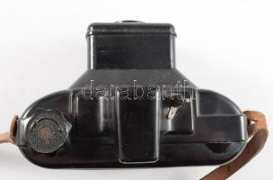 Gamma Pajtás fényképezőgép, Achromat 1:8/80 mm objektívvel, 6x6 cm filmformátum,