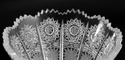 Magyar ólomkristály váza, hibátlan, m: 20 cm