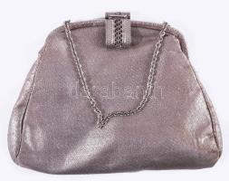 Régi pipere szett, közte parfümös üveg tartalommal.