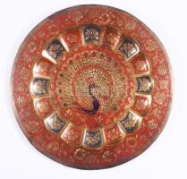 Banános doboznyi réz / bronz / fém tárgy, közte keleti réz vázák, m: 33 cm alatt