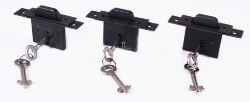 3 db zongora zár kulccsal