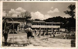 1942 Nagyvárad, Oradea; Uszoda, fürdőzők / pool, bathers