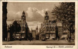 1940 Budapest V. Apponyi tér a Klotild palotákkal, villamos, Kőszegi üzlete, Erzsébet híd