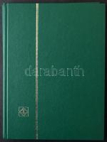 18 fehér lapos A4-es berakó, zöld borítóval