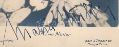 Maria Müller (1898-1958) cseh-osztrák operaénekes (szoprán) aláírt fotólapja, 15x10,5 cm / Signed photo of Maria Müller (1898-1958) Czech-Austrian operatic soprano