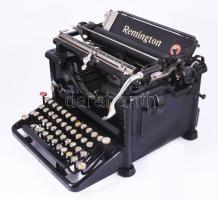 cca 1926 Remington 12 írógép, jó állapotban, 38x38 cm /// KIZÁRÓLAG SZEMÉLYES ÁTVÉTEL, NEM POSTÁZZUK...