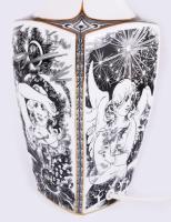 Hollóházi Jurcsák László által tervezett mintával díszített asztali lámpa, hibátlan, teljes m: 54 cm