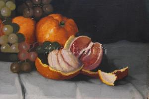 Molnár Z. János (1880-1960): Csendélet gyümölcsökkel. Olaj, vászon, jelezve jobbra lent. Apró felüle...