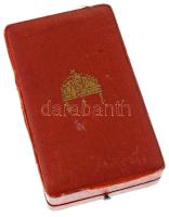 1922. "Magyar Koronás Bronzérem hadiszalagon" aranyozott bronz kitüntetés eredeti, mellsza...