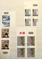 Olaszország 2010-2015 84 db (37 klf) bélyeg vonalkóddal, 16 lapos, A/4-es, jó minőségű német berakó 9 oldalán (Mi EUR 122.-)