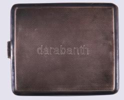 Ezüst (Ag) cigaretta tárca, gilosált, jelzett 94 g 9x8 cm