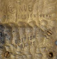 Londoni utcakép. NVB jelzett angol réz szobor. Kissé laza 18 cm