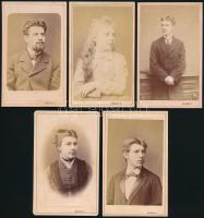 cca 1880 Női portrék, 5 db keményhátú fotó Zelesny Károly pécsi műterméből, 10,5×6,5 cm