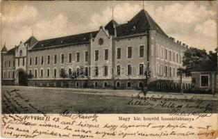 1906 Vác, M. kir. honvéd huszárlaktanya, vendéglő. Rosenbaum J. Henrik kiadása (EB)