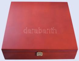 Chronica Hungarorum 1473. [Budai krónika.] Fakszimile kiadás és kísérőkötet. Latin szöveg, magyar fo...