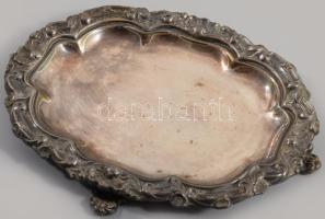 Antik jelzett ezüstözött tálca 4 lábon, rajta antik parfümös üveg, 18x15 cm