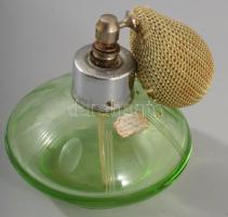 Antik jelzett ezüstözött tálca 4 lábon, rajta antik parfümös üveg, 18x15 cm