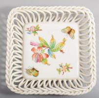 Herendi Viktória mintás kínálótál, jelzett, kis kopással, 15,5x15,5 cm