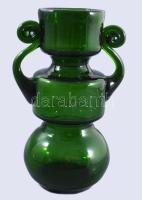 Zöld cseh üveg váza. Anyagában színezet hutaüveg, hibátlan 22 cm
