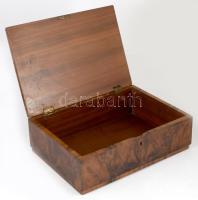 Antik fa ládika, politúrozott , kulcs nélkül. Karcokkal 31x21 cm